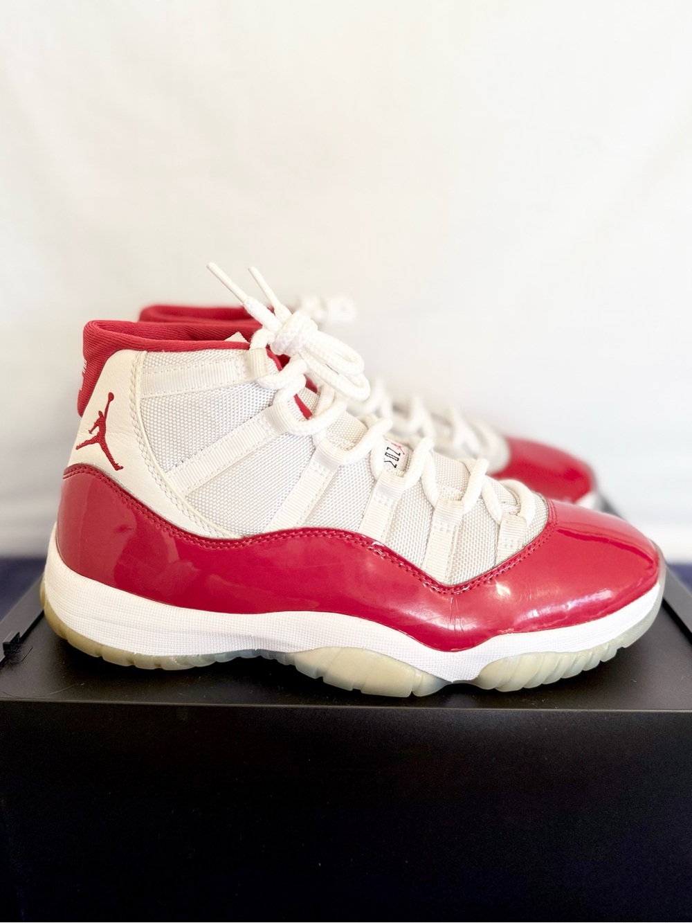 AUTHENTIC Jordan 11 Retro Cherry size 8 CT8012-116 2022 PRE-OWNED
